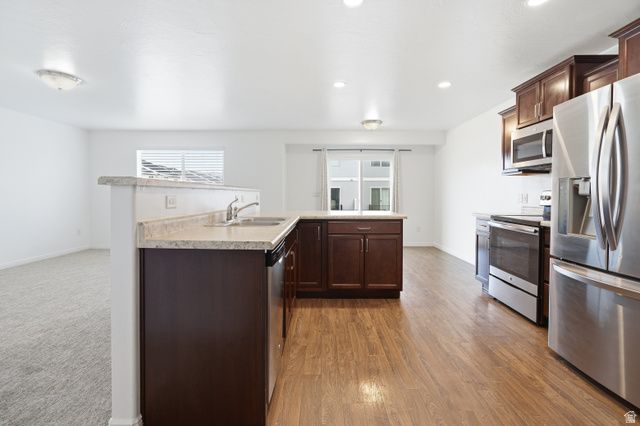 572 S SILVERMOON LN, Saratoga Springs, UT 84045