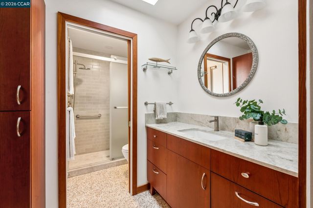473 Pershing Dr., Oakland, CA 94611