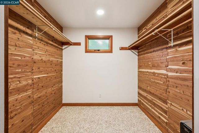 473 Pershing Dr., Oakland, CA 94611