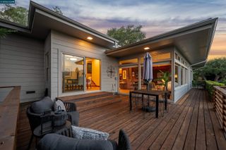 473 Pershing Dr., Oakland, CA 94611