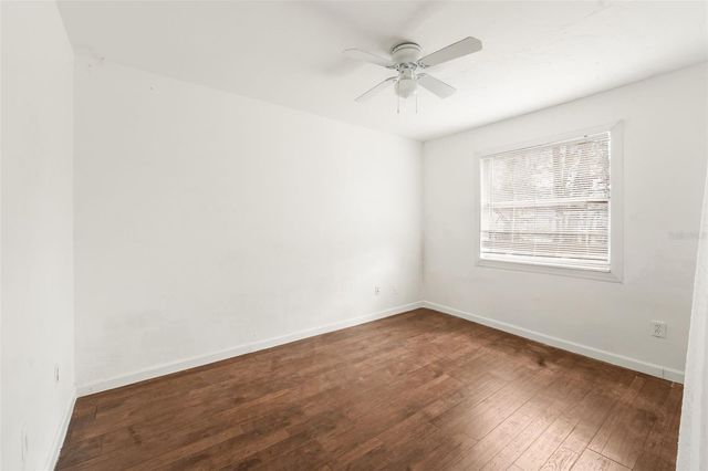 1911 SE 14TH AVENUE, Gainesville, FL 32641