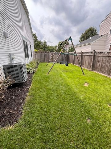 1523 Schumacher Drive W, Bolingbrook, IL 60490