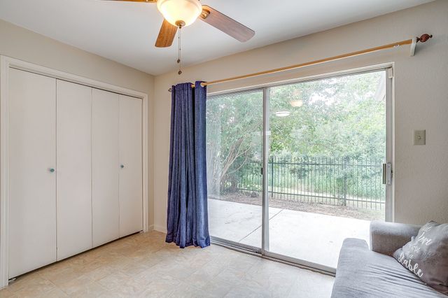 5720 Polo Club Drive, Arlington, TX 76017