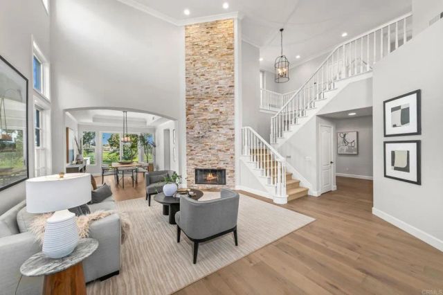 12833 Baywind, San Diego, CA 92130