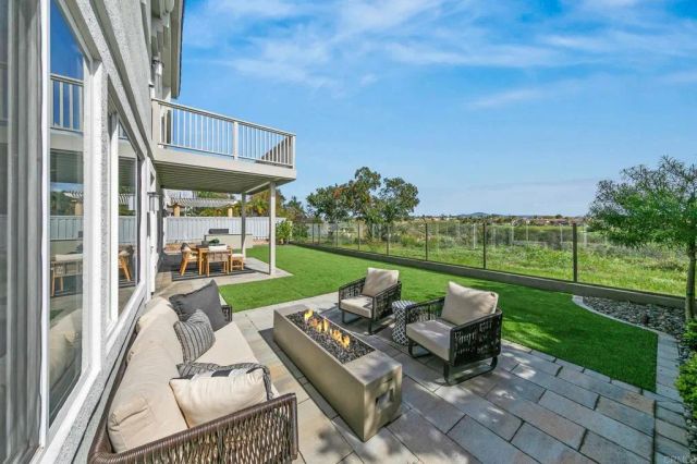 12833 Baywind, San Diego, CA 92130