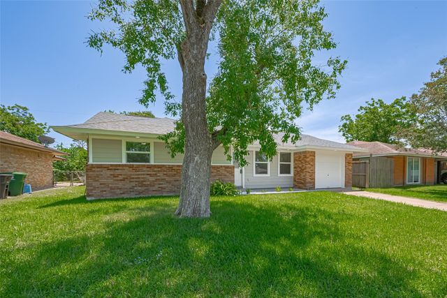 12210 Palmbeach Street, Houston, TX 77034