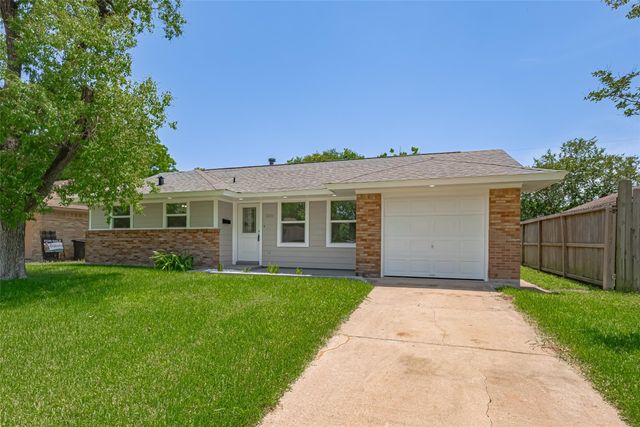 12210 Palmbeach Street, Houston, TX 77034