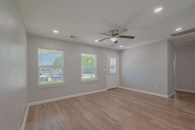 12210 Palmbeach Street, Houston, TX 77034