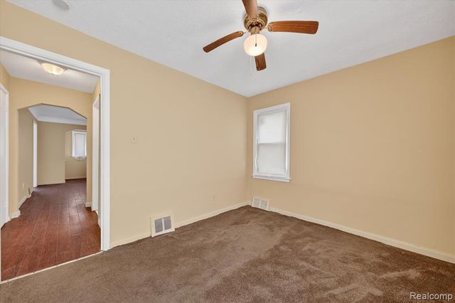 9178 Sussex Street, Detroit, MI 48228