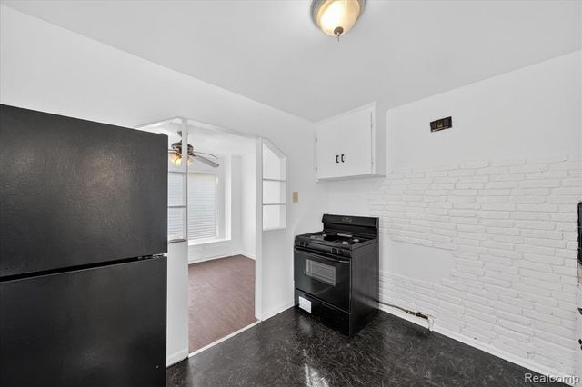 9178 Sussex Street, Detroit, MI 48228