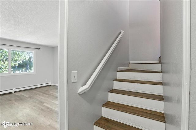 926 W 80th Avenue, Anchorage, AK 99518