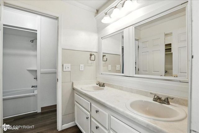 926 W 80th Avenue, Anchorage, AK 99518