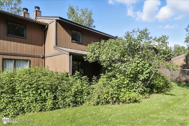 926 W 80th Avenue, Anchorage, AK 99518