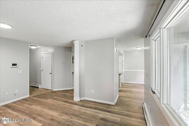 926 W 80th Avenue, Anchorage, AK 99518