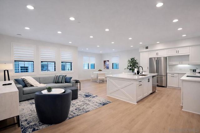 1500 Livorno 101, Encinitas, CA 92024