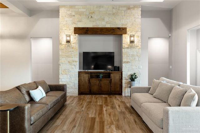 1214 Thacker Lane, Harlingen, TX 78552