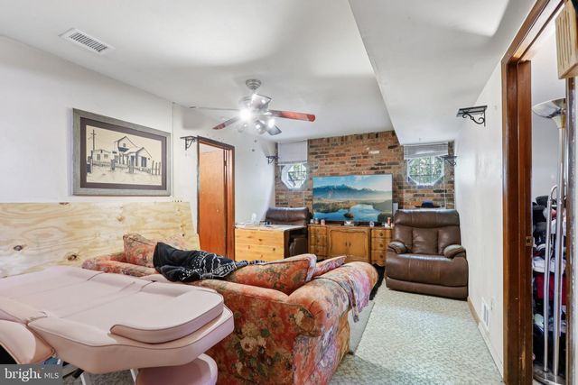626 N COUNTY LINE RD, Jackson, NJ 08527
