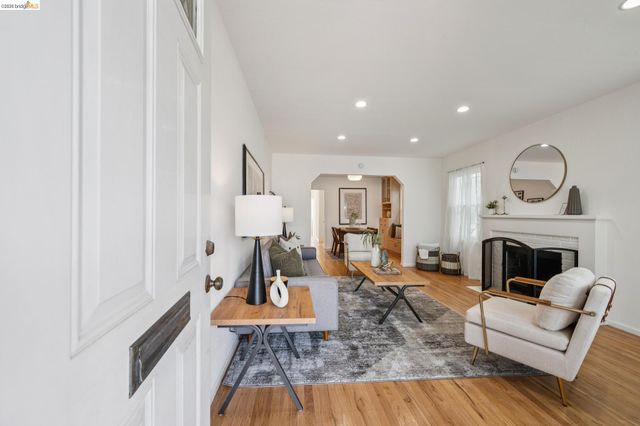 118 Ramona Ave, El Cerrito, CA 94530