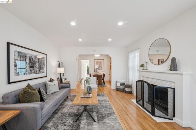 118 Ramona Ave, El Cerrito, CA 94530