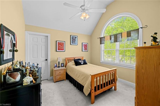 531 Oak Valley Boulevard, Advance, NC 27006