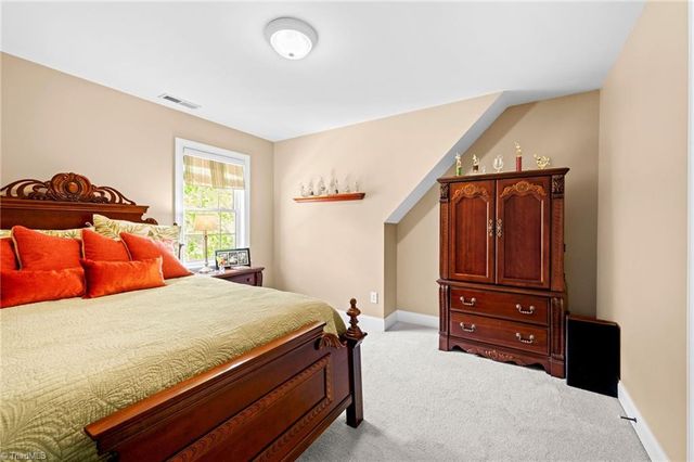 531 Oak Valley Boulevard, Advance, NC 27006