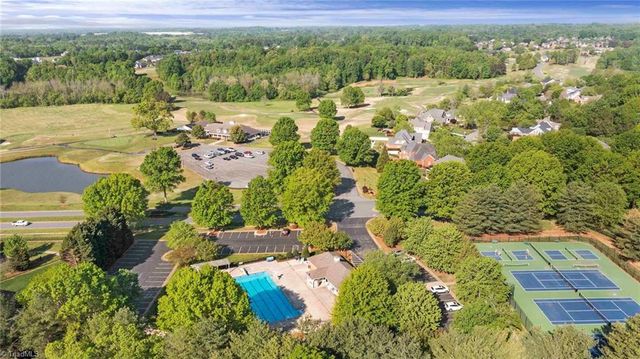 531 Oak Valley Boulevard, Advance, NC 27006