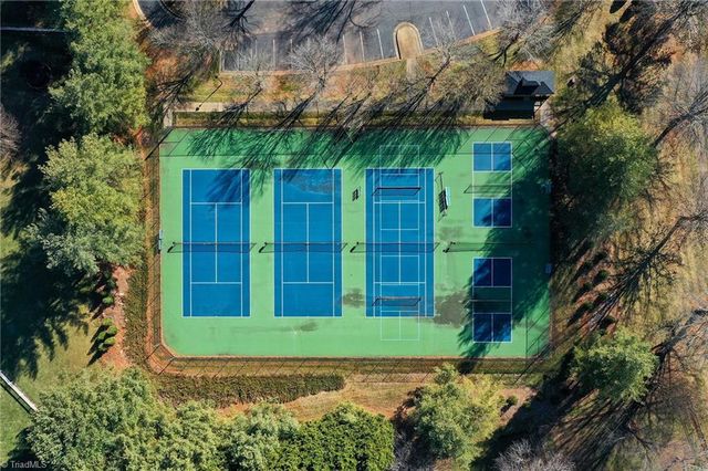 531 Oak Valley Boulevard, Advance, NC 27006