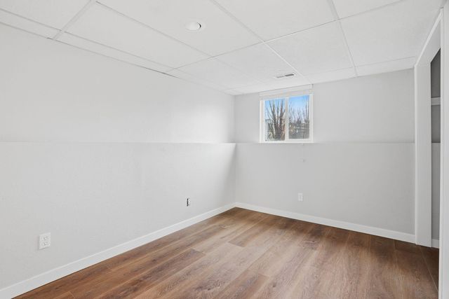 414 S Henry Rd, Greenacres, WA 99016