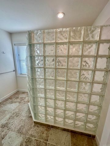 211 RG Lagrone Dr, Hamburg, AR 71646