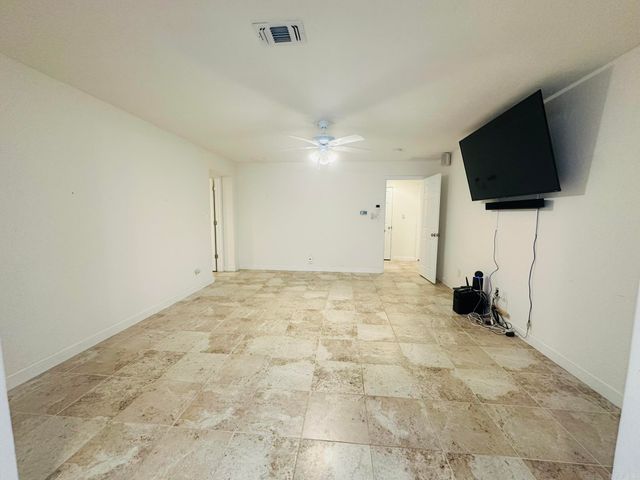 211 RG Lagrone Dr, Hamburg, AR 71646