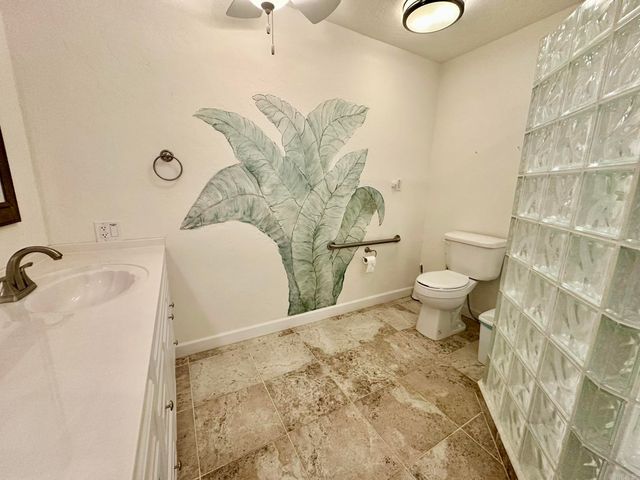 211 RG Lagrone Dr, Hamburg, AR 71646