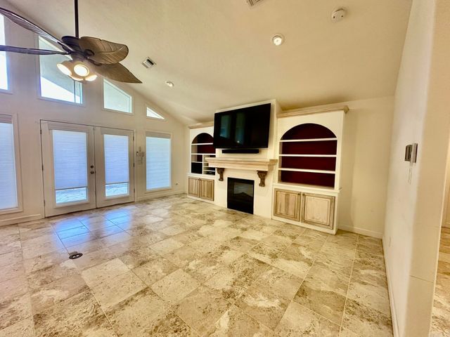 211 RG Lagrone Dr, Hamburg, AR 71646