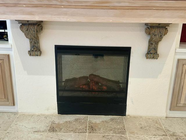 211 RG Lagrone Dr, Hamburg, AR 71646