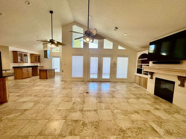 211 RG Lagrone Dr, Hamburg, AR 71646