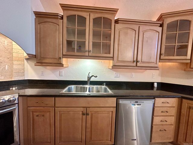 211 RG Lagrone Dr, Hamburg, AR 71646