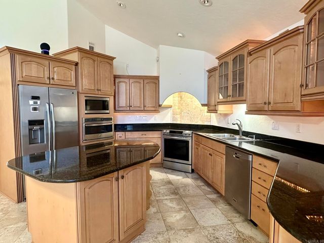 211 RG Lagrone Dr, Hamburg, AR 71646