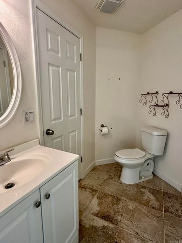 211 RG Lagrone Dr, Hamburg, AR 71646