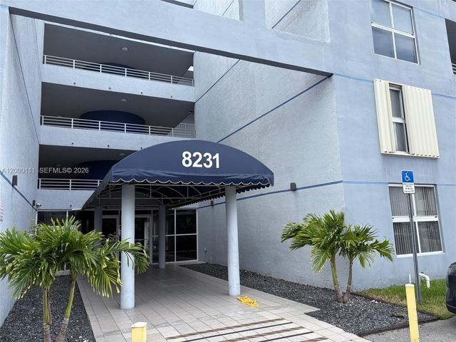 8231 NW 8th St 2-102, Miami, FL 33126