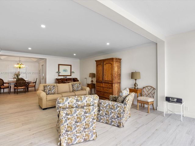 2160 Ibis Isle Road 3, Palm Beach, FL 33480