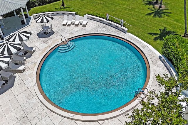 2160 Ibis Isle Road 3, Palm Beach, FL 33480