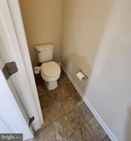 104 O'FLANNERY CT, Martinsburg, WV 25403