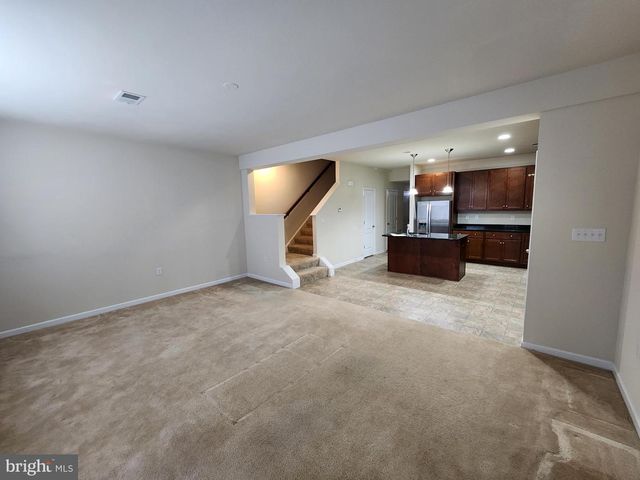104 O'FLANNERY CT, Martinsburg, WV 25403