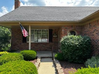 7356 Hedgerow Court, Canton, MI 48187