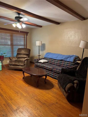 8118 W A Street, Belleville, IL 62223