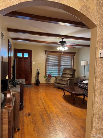 8118 W A Street, Belleville, IL 62223