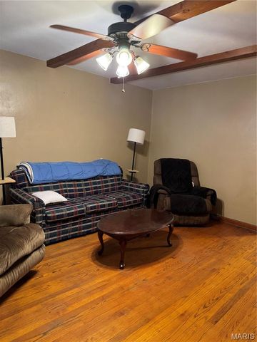 8118 W A Street, Belleville, IL 62223
