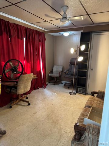 8118 W A Street, Belleville, IL 62223
