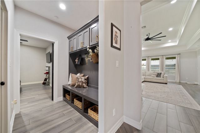 3930 Azali Dr, Corpus Christi, TX 78414