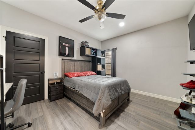 3930 Azali Dr, Corpus Christi, TX 78414