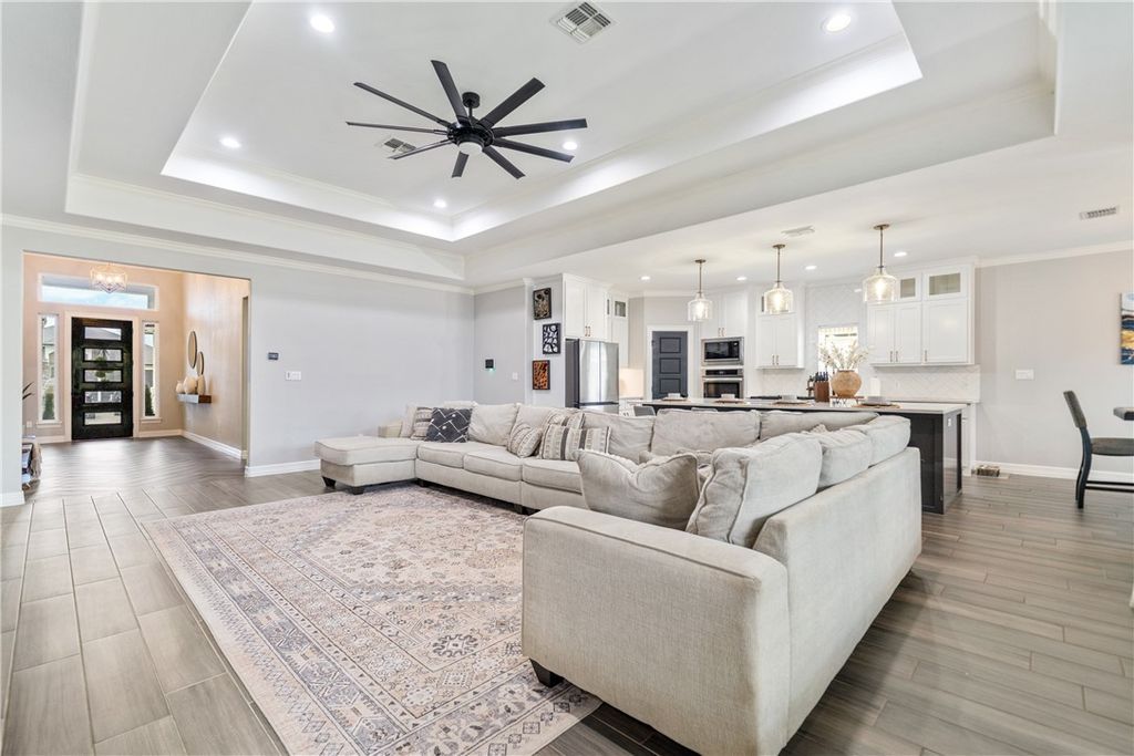 3930 Azali Dr, Corpus Christi, TX 78414 — photo 3